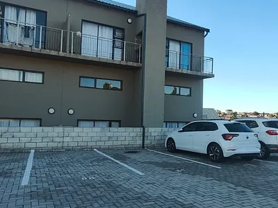 1 Bedroom Apartment For Sale in Port Elizabeth - WfEO.webp
