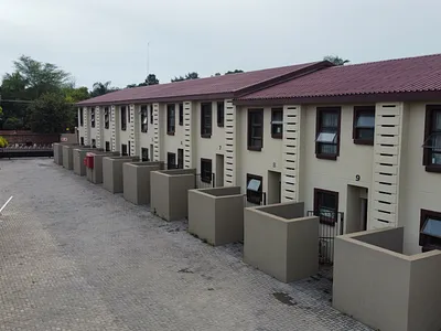 2 Bedroom Apartment For Sale in Pretoria - fHqW.webp