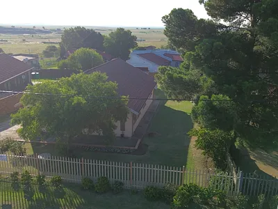 3 Bedroom House For Sale in Leandra - MUyH.webp