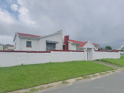 3 Bedroom House For Sale in King Williams Town - img