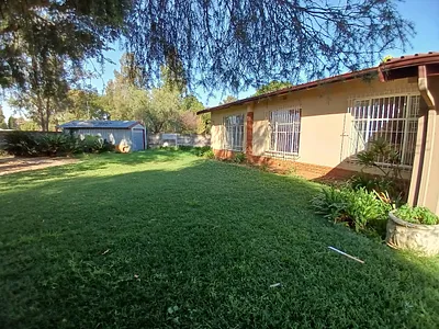 3 Bedroom House To Rent in Newcastle - MTSV.webp