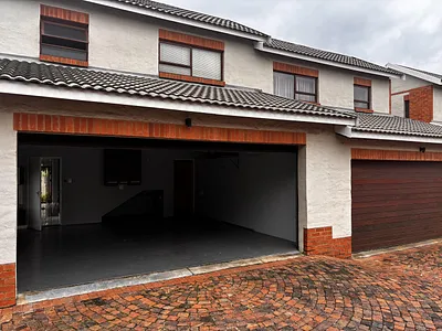 3 Bedroom Townhouse To Rent in Pretoria - img