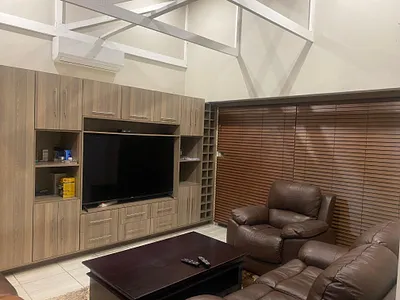 3 Bedroom Townhouse For Sale in Rustenburg - 5WOa.webp