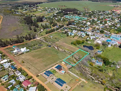 Vacant Land For Sale in Napier - t6Ft.webp