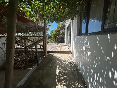 6 Bedroom House For Sale in Napier - SKV3.webp