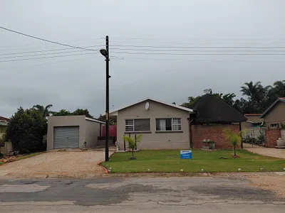 3 Bedroom House For Sale in Despatch - G6K4.webp
