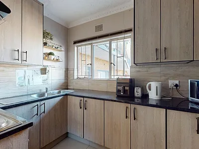 2 Bedroom Townhouse For Sale in Germiston - gqaY.webp