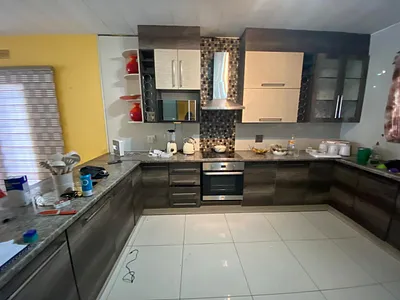 2 Bedroom Apartment For Sale in Vanderbijlpark - KPN9.webp