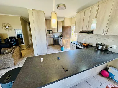 3 Bedroom House For Sale in East London - Bhm8.webp