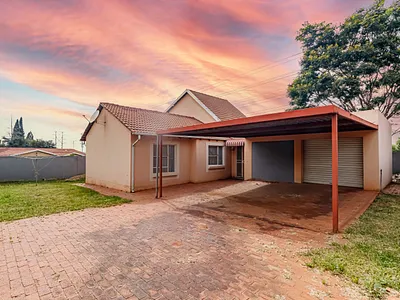 3 Bedroom House For Sale in Midrand - 5HTp.webp