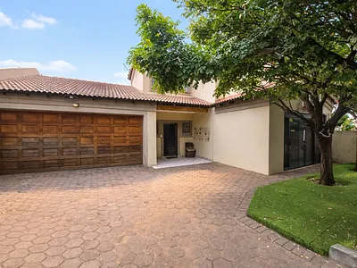 3 Bedroom House For Sale in Rustenburg - jngu.webp