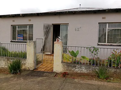3 Bedroom House For Sale in Alberton - P02J.webp