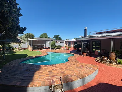 3 Bedroom House For Sale in Heidelberg - 00Li.webp