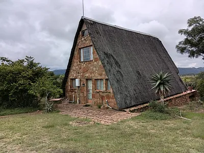 2 Bedroom House For Sale in Rustenburg - FVZY.webp