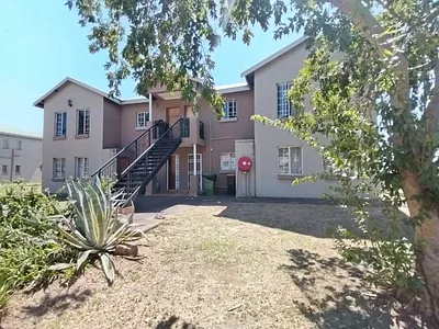 3 Bedroom Apartment For Sale in Rustenburg - rovr.webp