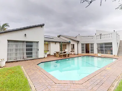 3 Bedroom House For Sale in Boksburg - RgoL.webp