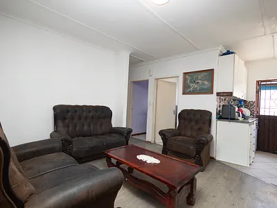 2 Bedroom House For Sale in Kuils River - 4OQl.webp