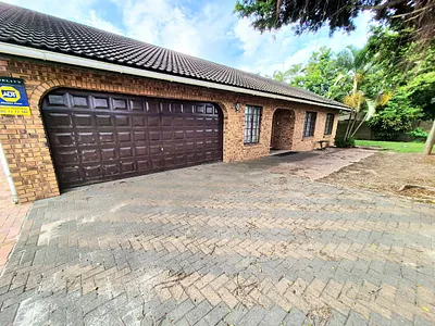 4 Bedroom House To Rent in Richards Bay - img