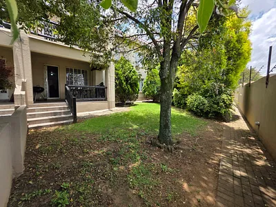 2 Bedroom Apartment For Sale in Edenvale - bDy6.webp