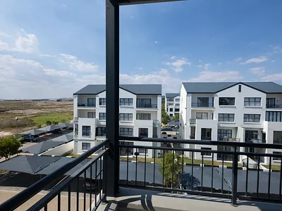 1 Bedroom Apartment For Sale in Milnerton - ovOp.webp