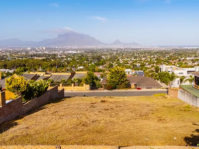 Vacant Land For Sale in Parow - HoLa.webp