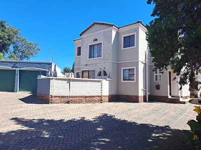 3 Bedroom Apartment For Sale in Heidelberg - QsSH.webp