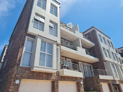 3 Bedroom Apartment For Sale in Mossel Bay - htVf.webp