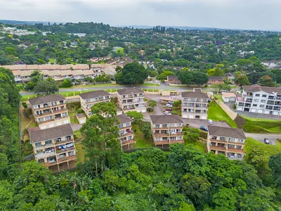 2 Bedroom Townhouse For Sale in Pinetown - MVG0.webp