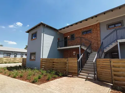 3 Bedroom Apartment For Sale in Akasia - 2rwH.webp