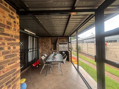 3 Bedroom House For Sale in Witbank - SgcS.webp