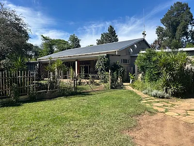 4 Bedroom House For Sale in Howick - kBvl.webp