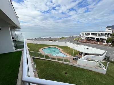 2 Bedroom Apartment To Rent in East London - img