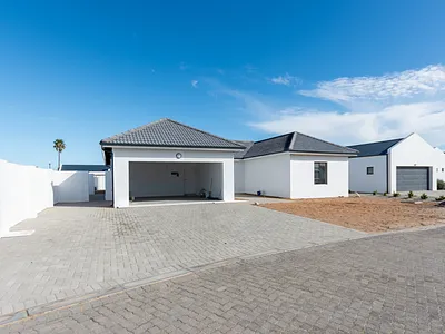 3 Bedroom House For Sale in Velddrif - PFuU.webp