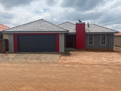 3 Bedroom House For Sale in Akasia - 8jsZ.webp