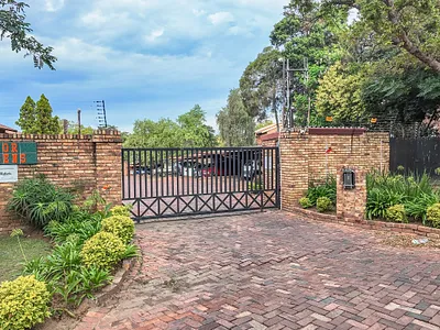 3 Bedroom Townhouse For Sale in Sandton - jdoc.webp