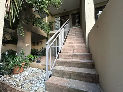 2 Bedroom Apartment To Rent in Randburg - abeG.webp