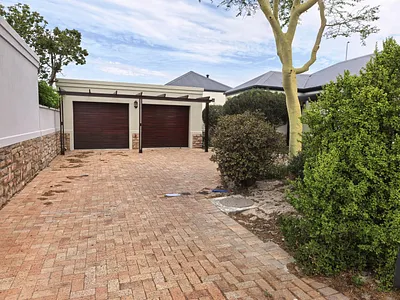 3 Bedroom House To Rent in Melkbosstrand - OEM1.webp