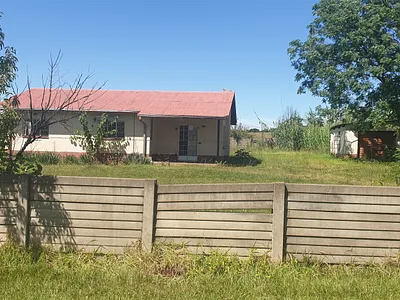 Farm For Sale in Newcastle - Bo9H.webp