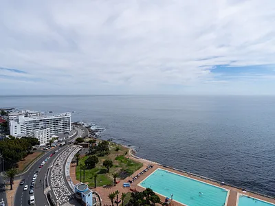 2 Bedroom Apartment To Rent in Cape Town - img