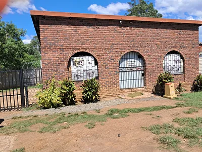 2 Bedroom House For Sale in Pietermaritzburg - oBEX.webp