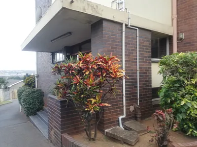 1.5 Bedroom Apartment For Sale in Durban - bDhV.webp