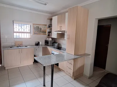 2 Bedroom Apartment For Sale in Midrand - img