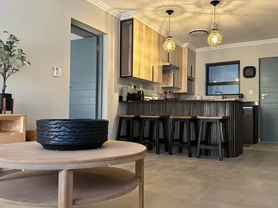 2 Bedroom Apartment For Sale in Swellendam - 4Sc4.webp