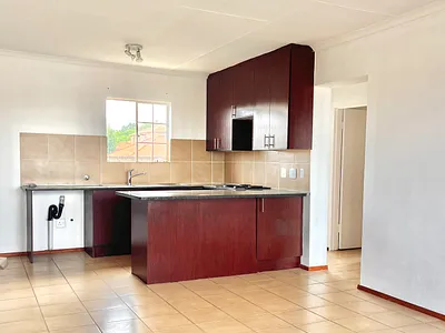 3 Bedroom Apartment For Sale in Midrand - dLve.webp