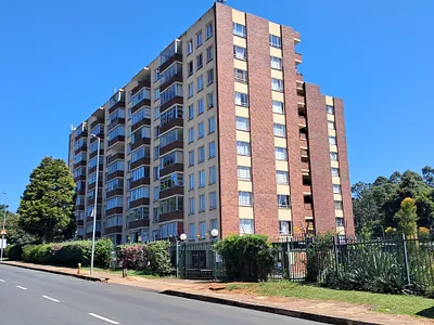 3 Bedroom Apartment For Sale in Pietermaritzburg - SgS5.webp