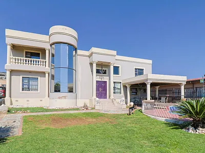 10 Bedroom House For Sale in Johannesburg - Yqli.webp