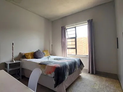 2 Bedroom Apartment For Sale in Pretoria - HfxG.webp