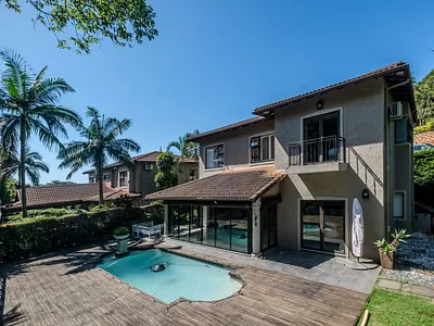 4 Bedroom Townhouse For Sale in Umhlanga - PbJh.webp