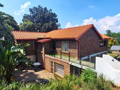 3 Bedroom House For Sale in Hartbeespoort - ObPv.webp