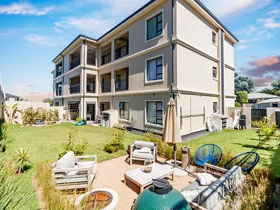 4 Bedroom Apartment For Sale in Midrand - 0SZ1.webp